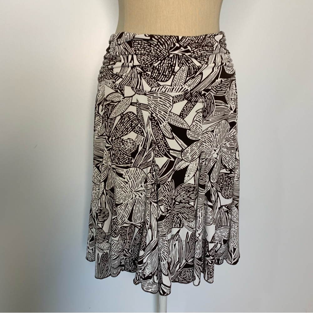 Apt 9 circle skirt PL above knee vacation summer